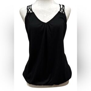 Woman’s stylish tank top!🔥